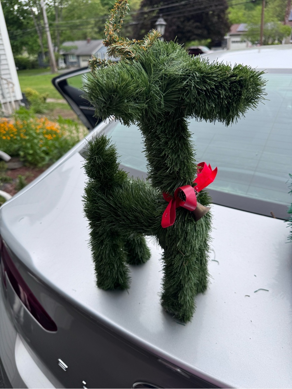 Green Artificial Grass Reindeer Decor‎ with Red Bow